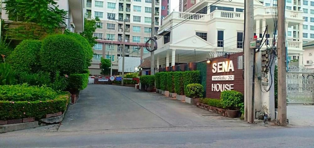 Sena House Hotel Банкок Екстериор снимка
